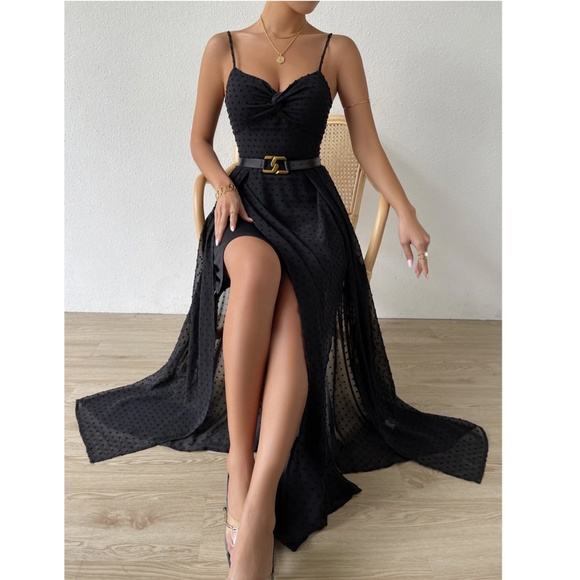 Black V-Neck Backless Maxi Dress Backless, Tie Back, Twist Front Swiss Dot - Picture 4 of 9